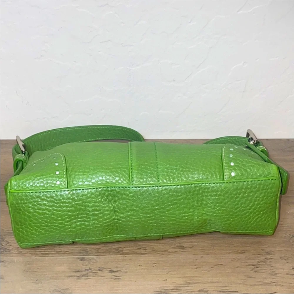 COACH Vintage Y2K Hampton Demi Leather Small Green Shoulder Bag Purse 5052 - Picture 4 of 9
